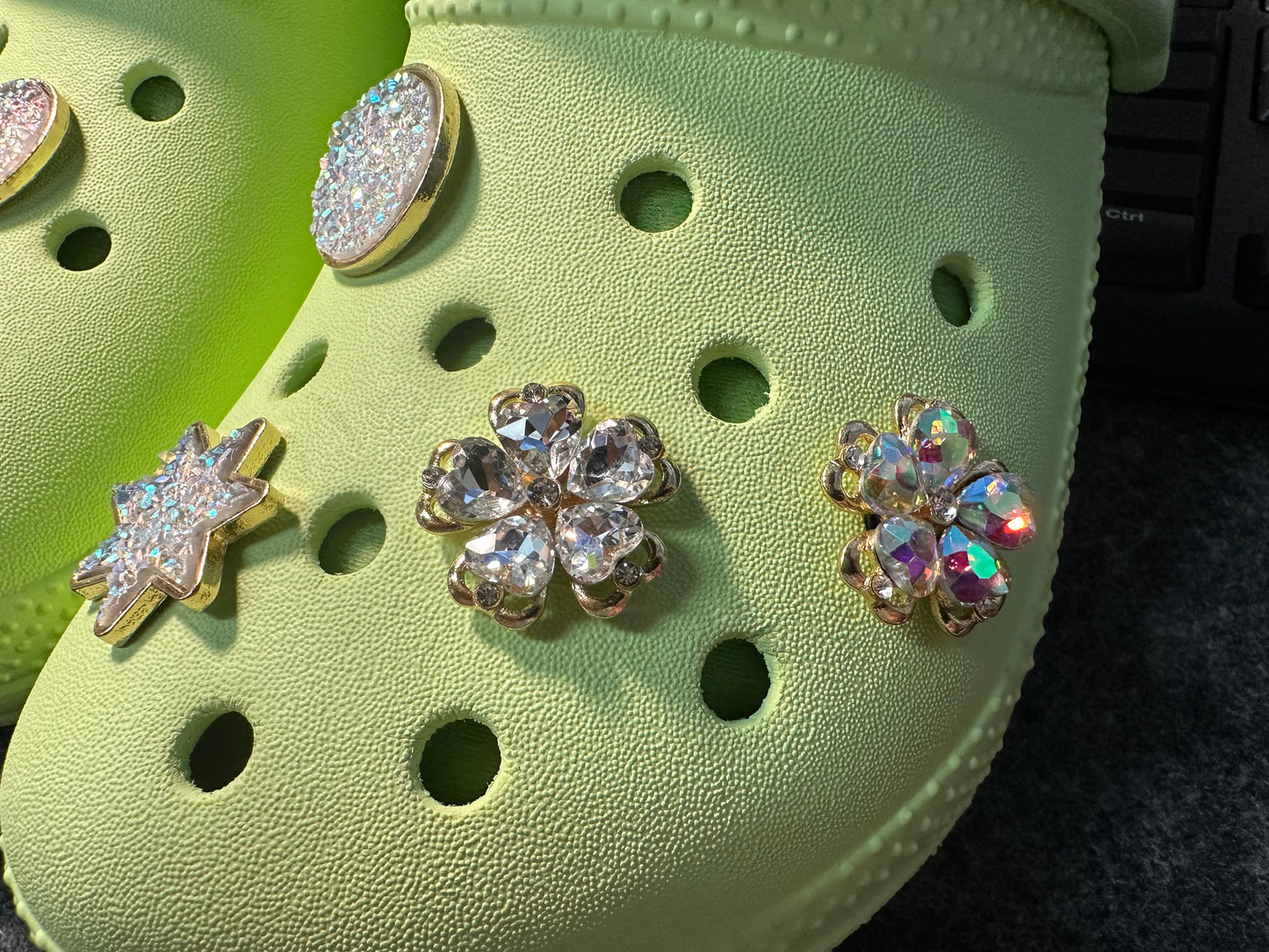 Bling Fancy Metal GEM Rhinestone Flowers round star heart bow and more Shoes Charms silver/golden for DIY Unique Special Shoes