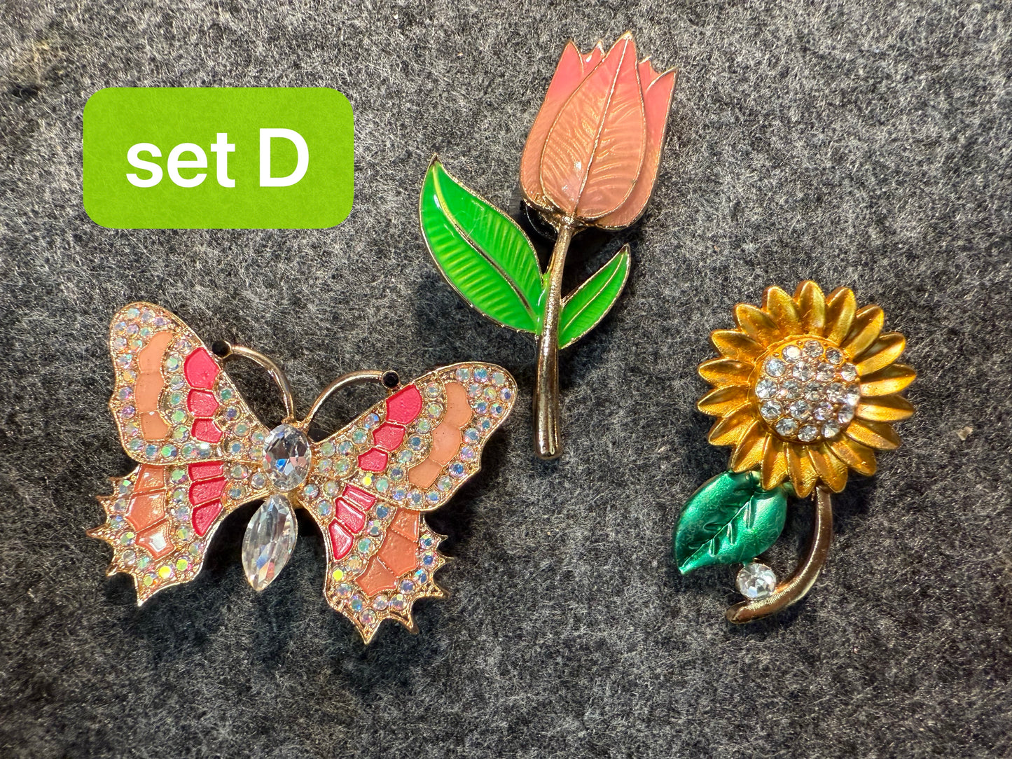 Fancy Metal GEM Rhinestone Flowers Bird Butterfly Cactus Pineapple Owl Spider Elephant and more Shoes Charms for DIY Unique Special Shoes