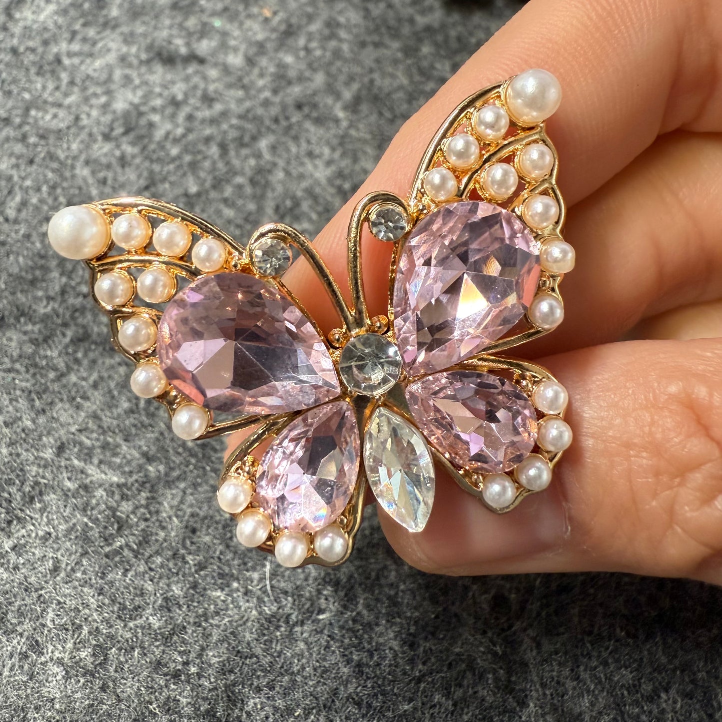 Fancy Metal GEM Rhinestone Flowers Cat Butterfly and more Shoes Charms for DIY Unique Special Shoes