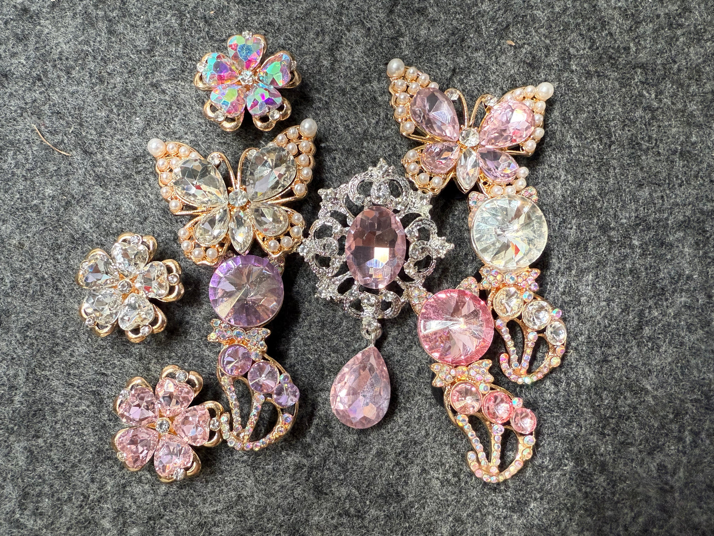 Fancy Metal GEM Rhinestone Flowers Cat Butterfly and more Shoes Charms for DIY Unique Special Shoes