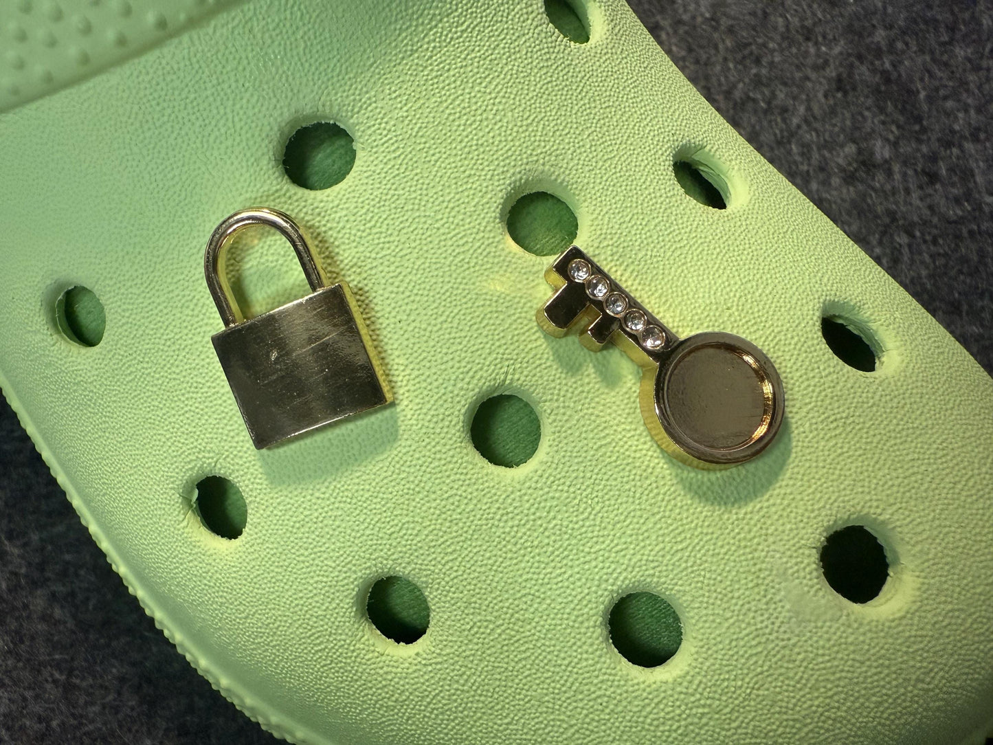 Gold Key and Padlock Design Shoe Charms