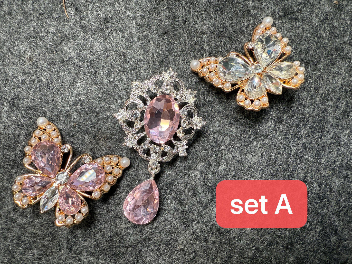 Fancy Metal GEM Rhinestone Flowers Cat Butterfly and more Shoes Charms for DIY Unique Special Shoes
