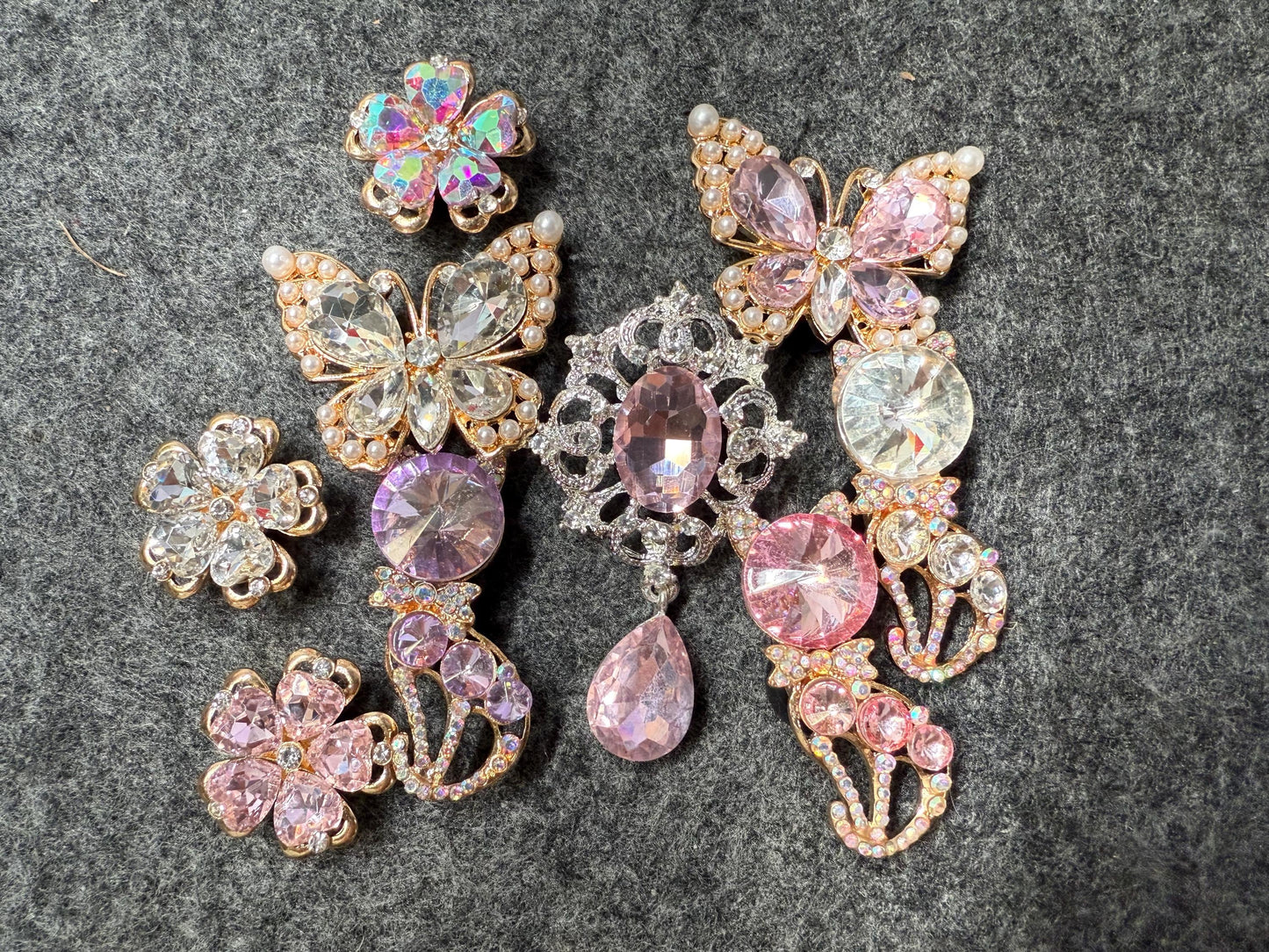 Fancy Metal GEM Rhinestone Flowers Cat Butterfly and more Shoes Charms for DIY Unique Special Shoes