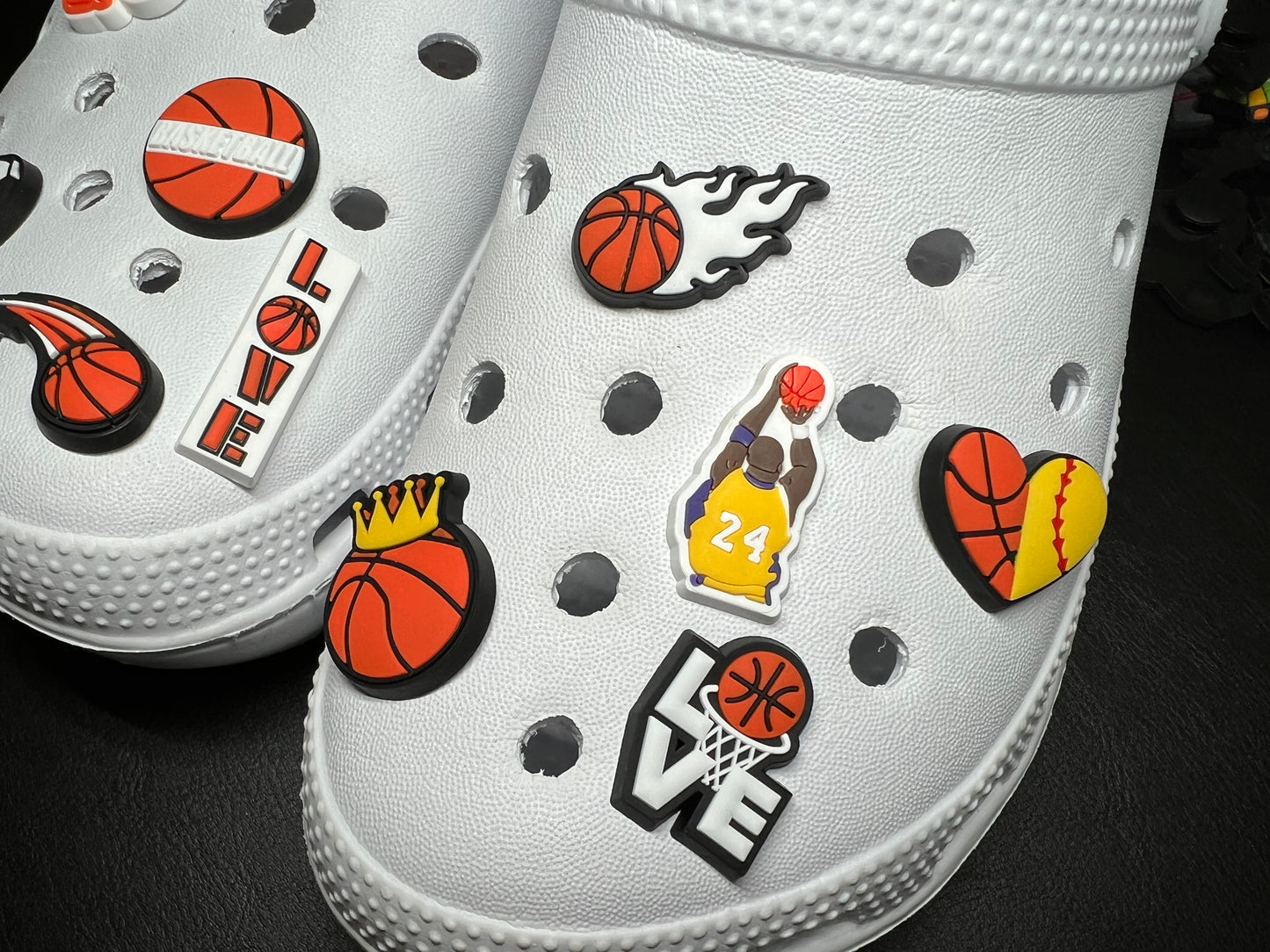 Amante de los deportes de baloncesto Diseño Tema Encantos del zapato Mejor calidad JuliesDecalDesign