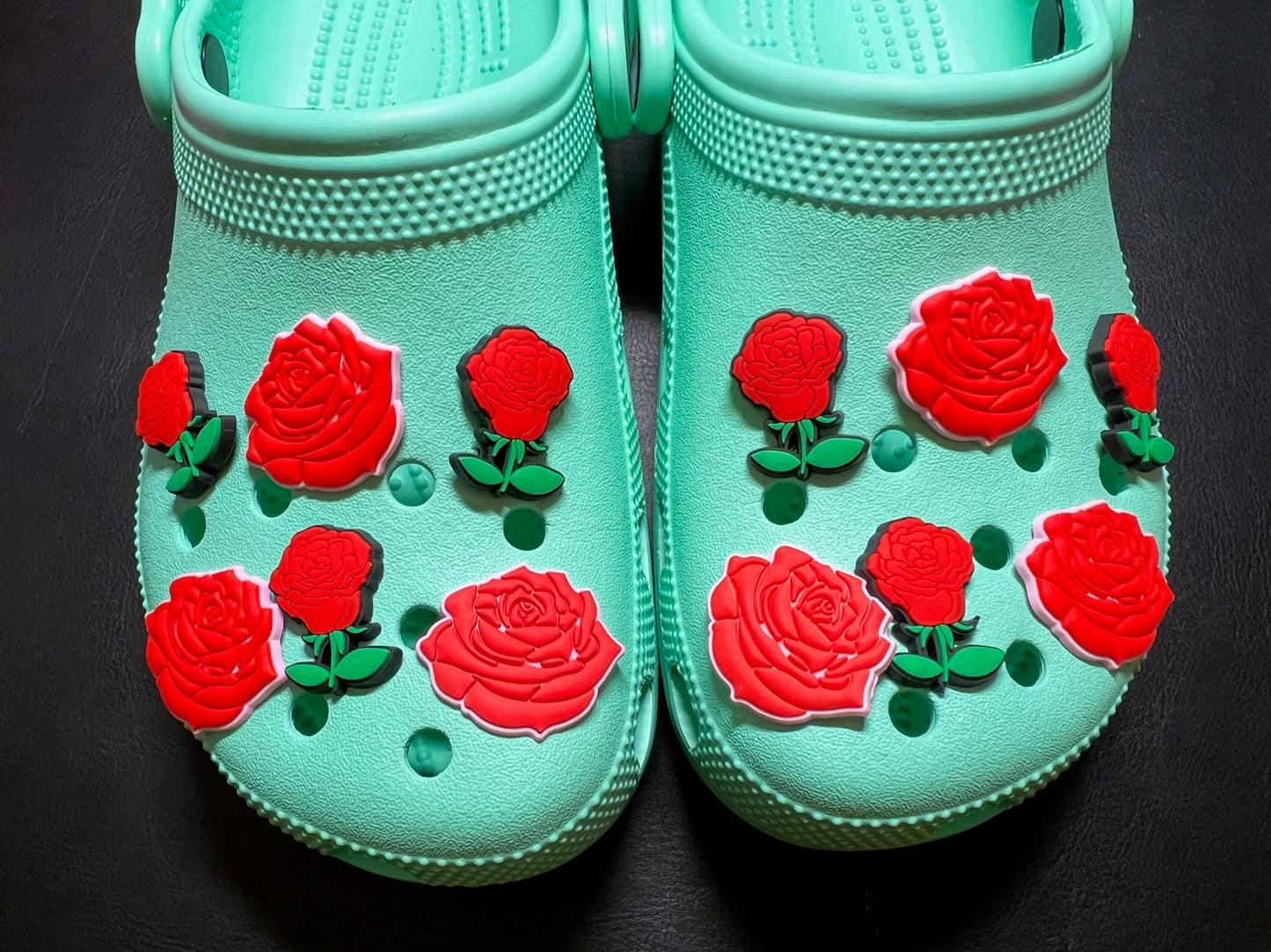 Charmes de chaussures roses meilleure qualité JuliesDecalDesign