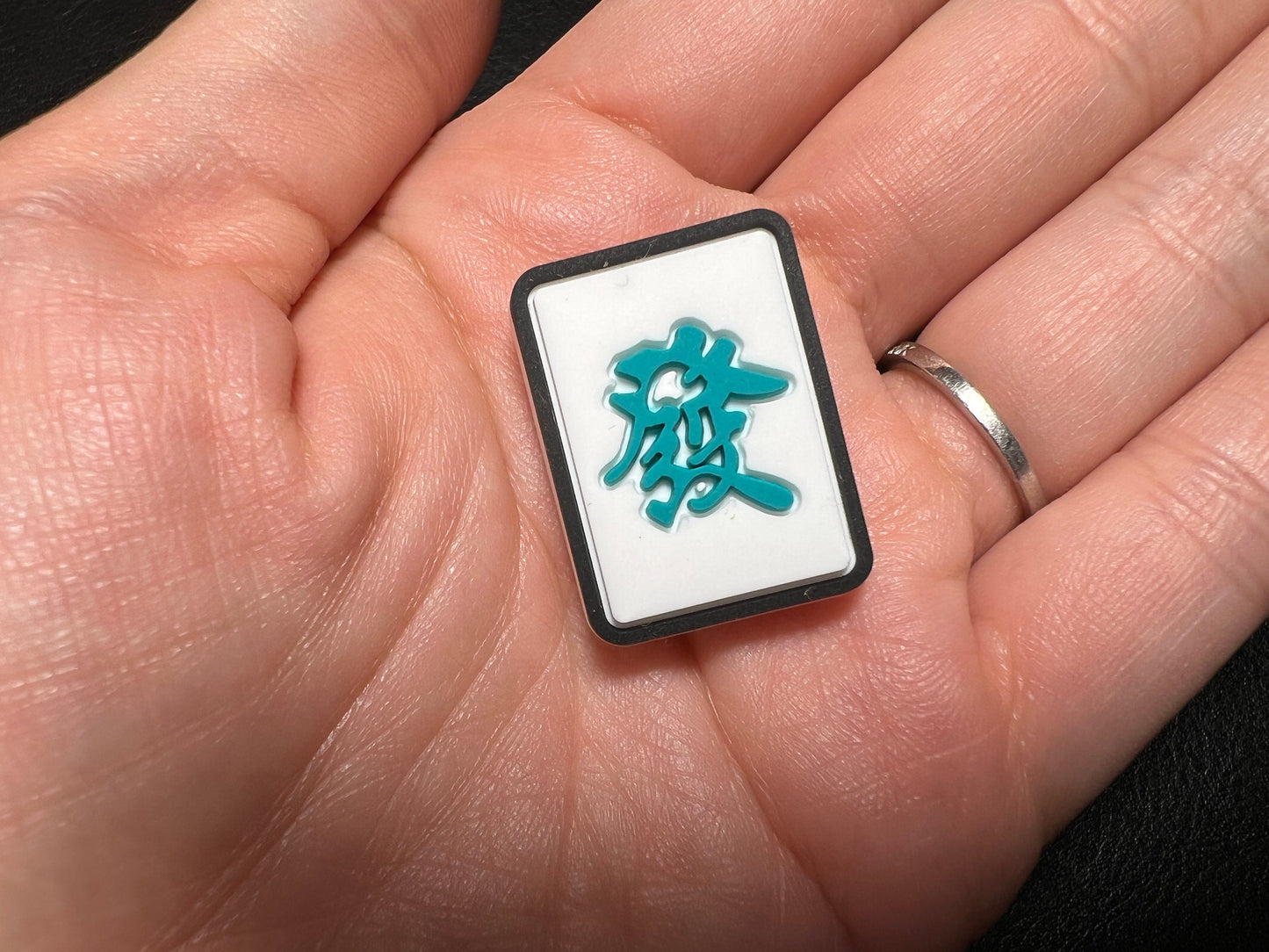 Mahjong Red / Green / White Dragon table game shoe charms