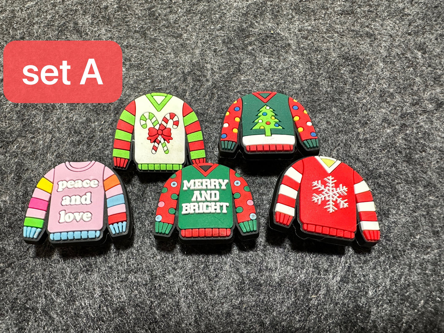 Adornos para zapatos con tema navideño JuliesDecalDesign de alta calidad
