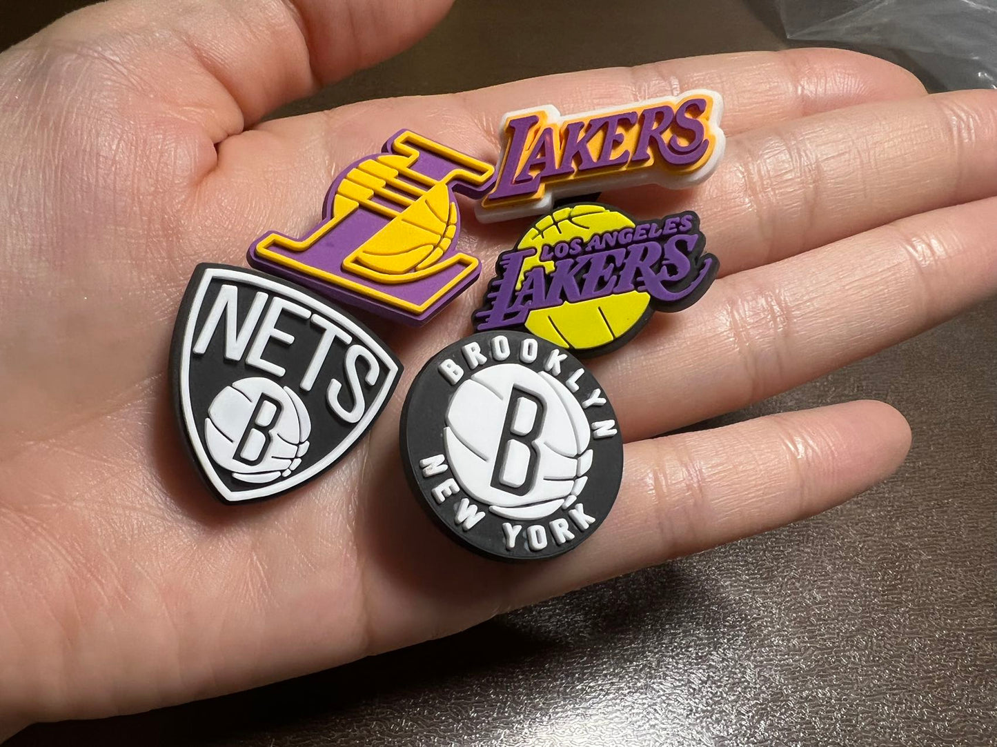 Charms para zapatos de la NBA con logo del equipo de baloncesto