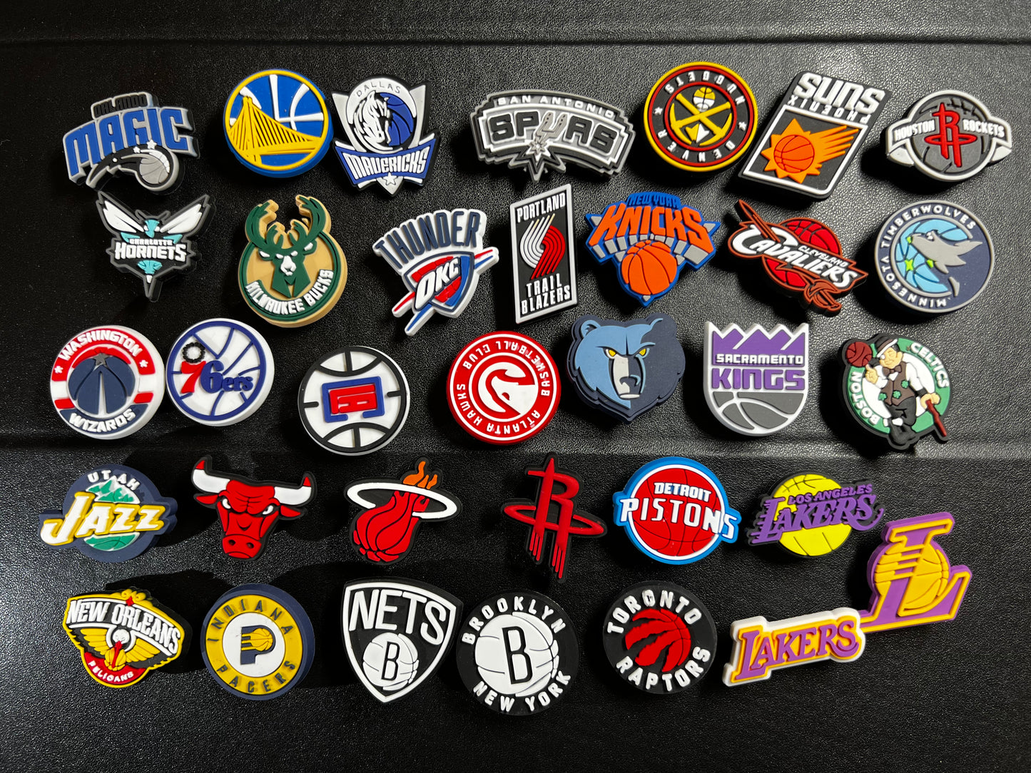 Charms para zapatos de la NBA con logo del equipo de baloncesto