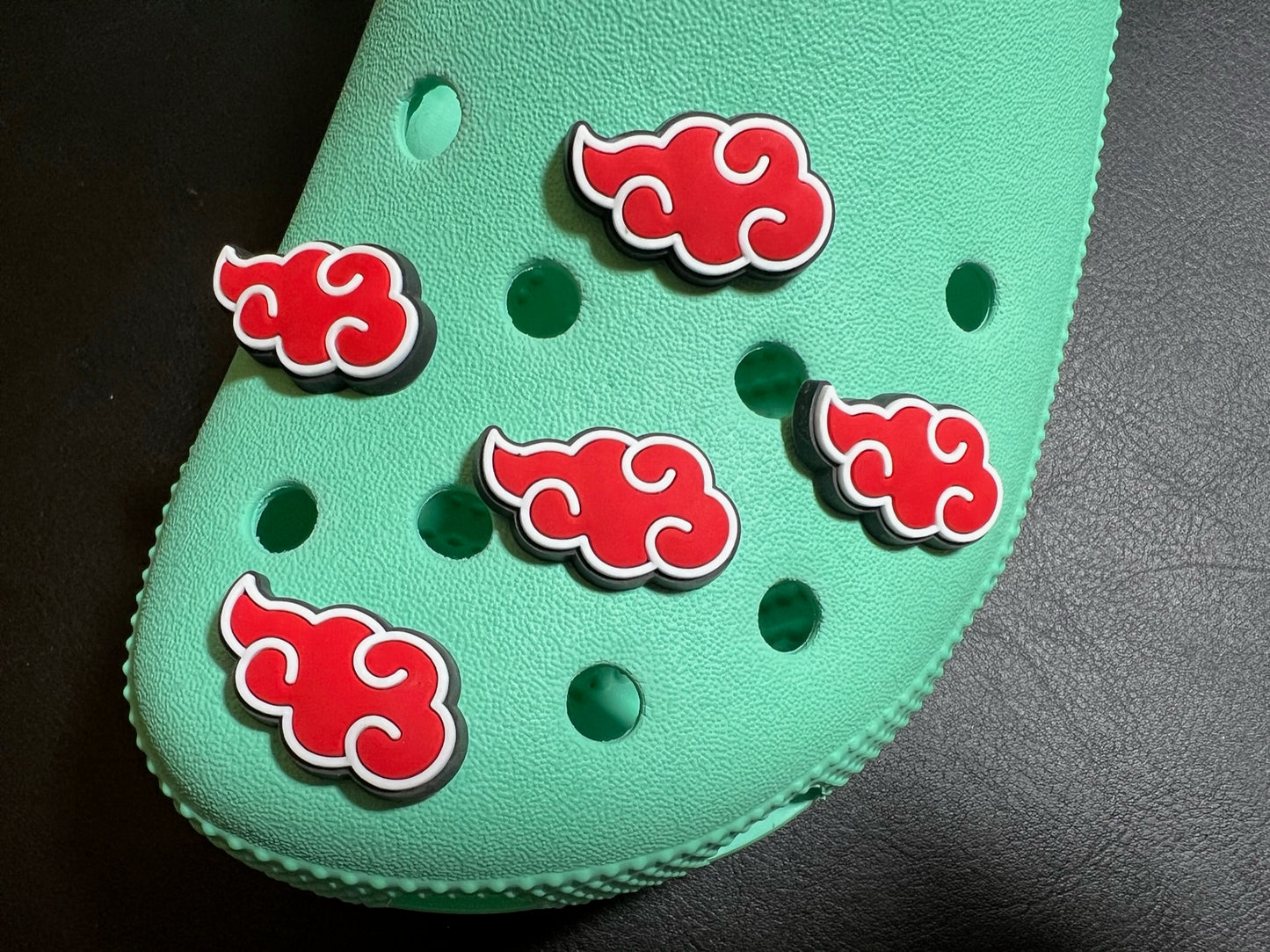 Charmes de chaussures Naruto Croc Charmes de décalcomanies de chaussures JuliesDecal charmes d'anime