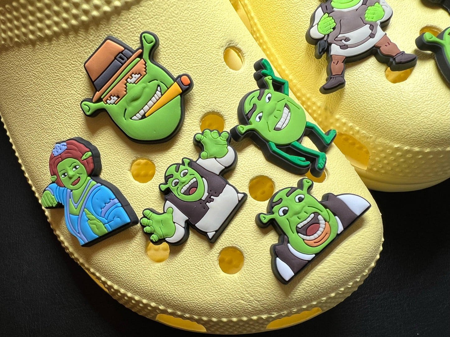 Charmes de chaussures Shrek Croc Charmes de décalcomanies de chaussures JuliesDecal charmes d'anime Disney