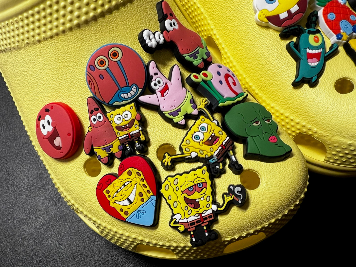 Bob l'éponge SquarePants Charmes de chaussures Croc Charmes de décalcomanies de chaussures JuliesDecal charmes d'anime