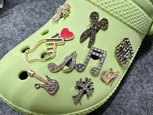 Metal GEM rhinestones Theme Cross Music note scissors Heart high heels guitar Unique Special Croc Shoes Valentine's Day Gift DIY shoe charms