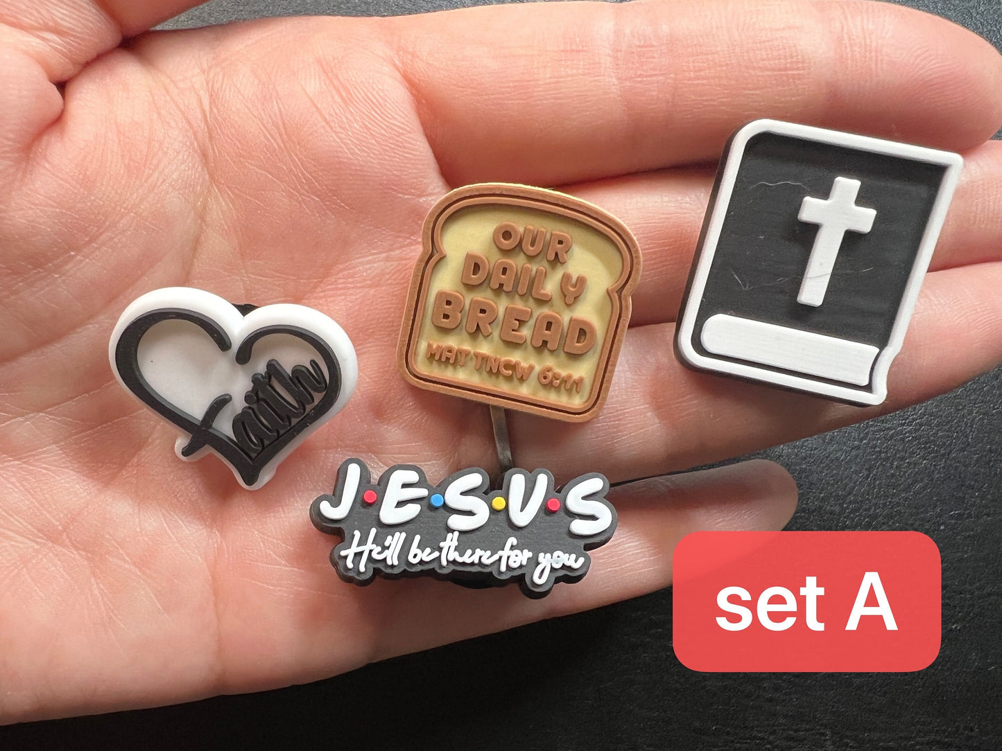 Jesús La Biblia Fe Nuestro Pan Diario Diseño Tema Encantos Del Zapato Mejor Calidad JuliesDecalDesign